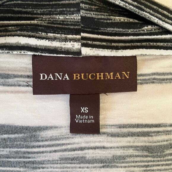 Dana Buchman Women’s Sleeveless Stretchy Stripes Blouse size XS, Black & White - Picture 5 of 6